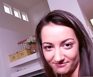 Alter Mann fickt Murmutter und PAL Associate S Tochter Schritt Seien Sie auf mich Spionage?