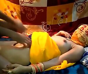 Indisk bhabhi desi äktenskap saree hem sex video