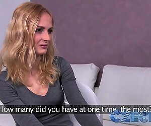 Tjeckisk blond gillar det hårdhänt i casting intervju